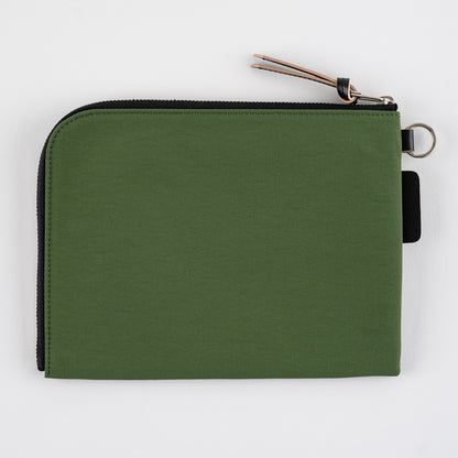 Hobonichi Techo 2025 - Tragen Flat Pouch - Green (A5 Counsin/A6 Original)