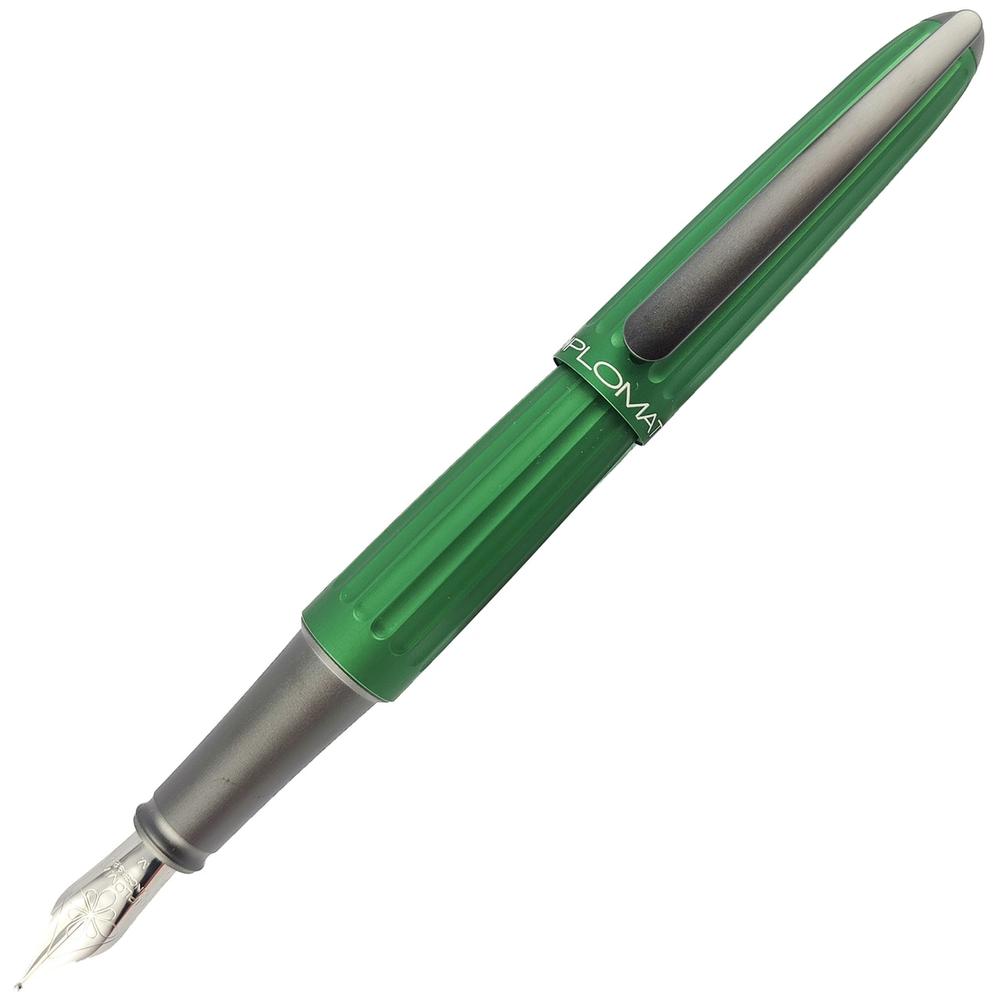 DIPLOMAT - GREEN FOUNTAIN PEN - Buchan's Kerrisdale Stationery