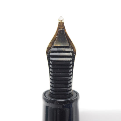 SAILOR PEN - Professional Gear Slim Black Gold Fountain Pen