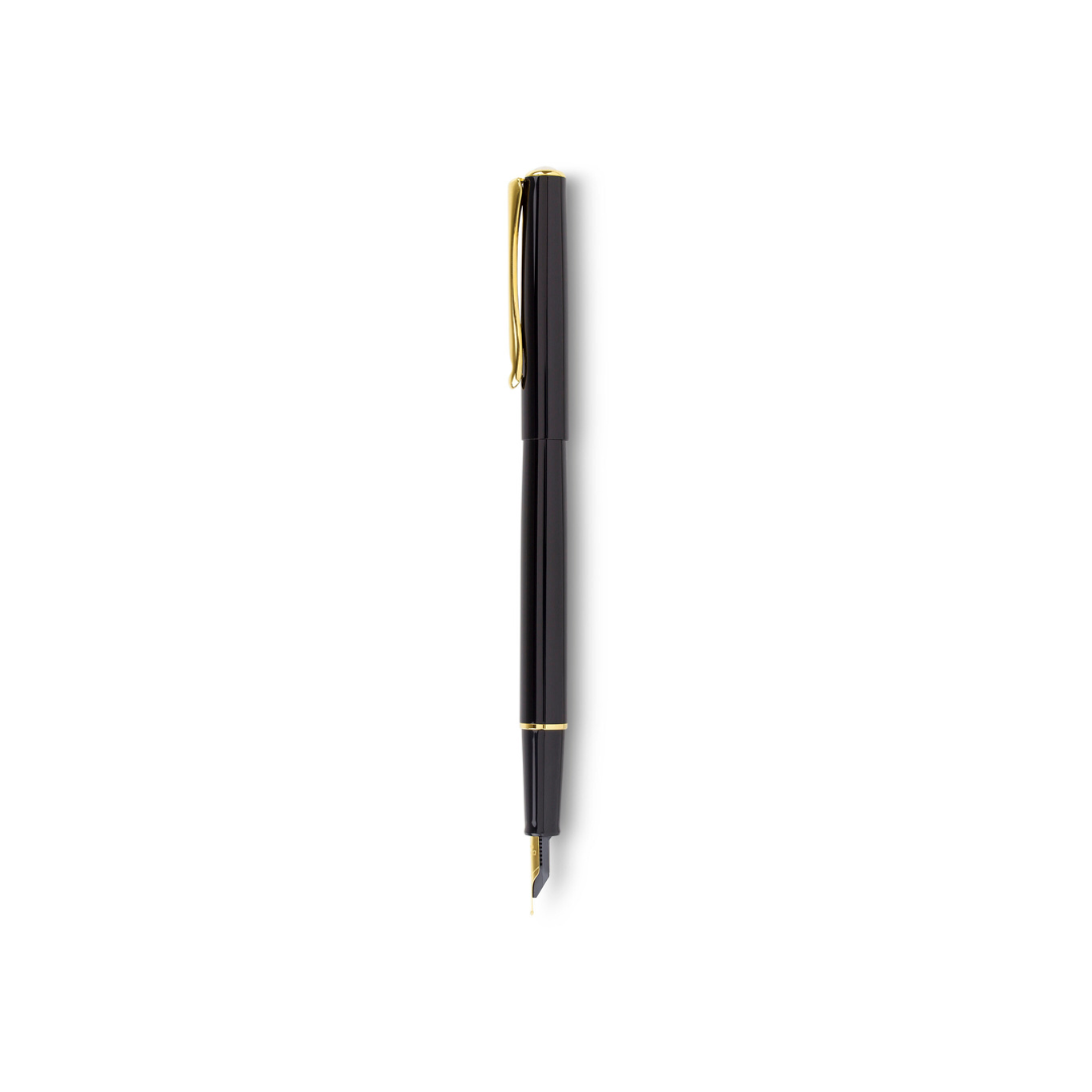 Diplomat - Traveller Fountain Pen - Black Lacquer Gold