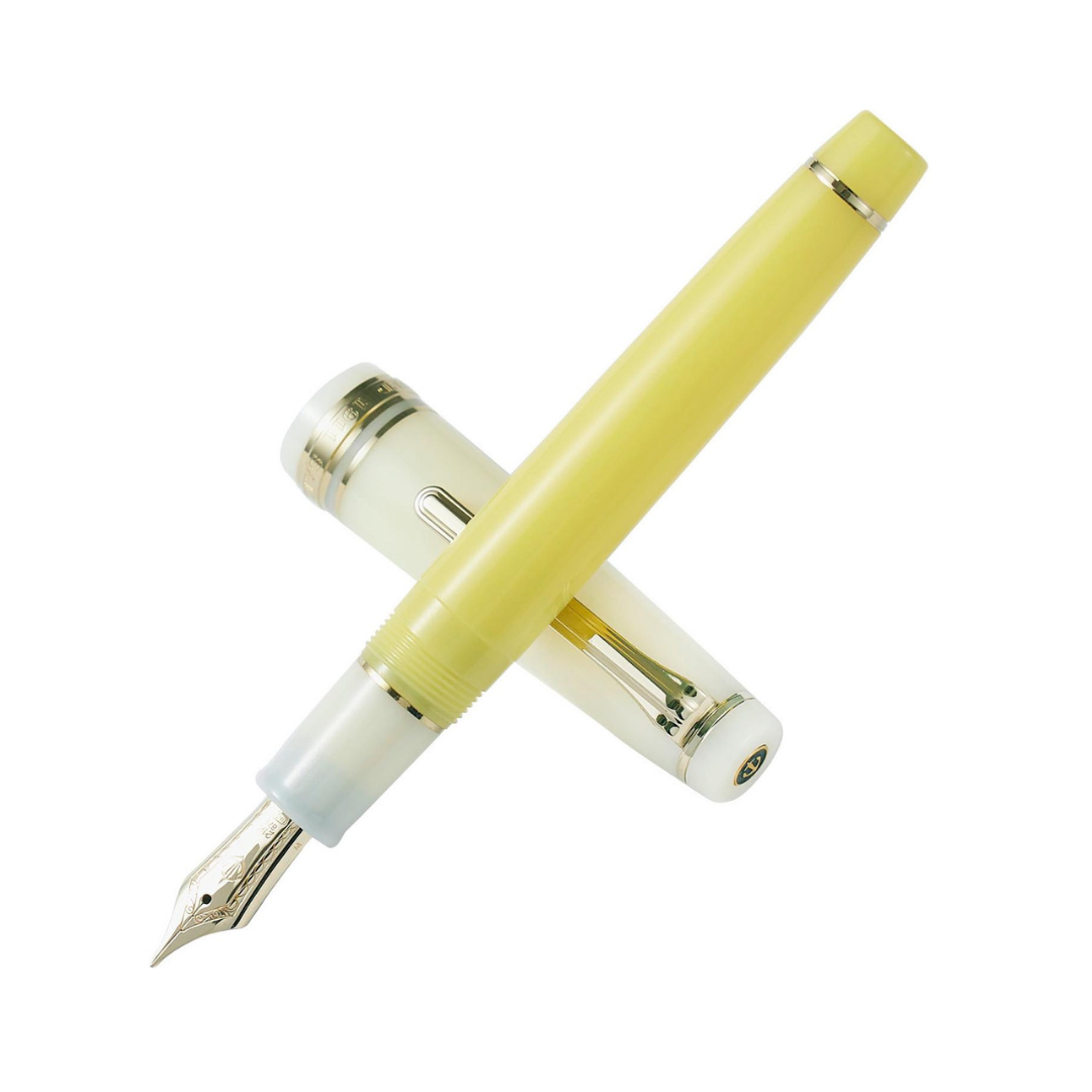 SAILOR PEN - Professional Gear 21k Gold Nib Fountain Pen - Smoothie Series - Passion Fruit - Free shipping to US and Canada - Buchan's Kerrisdale Stationery