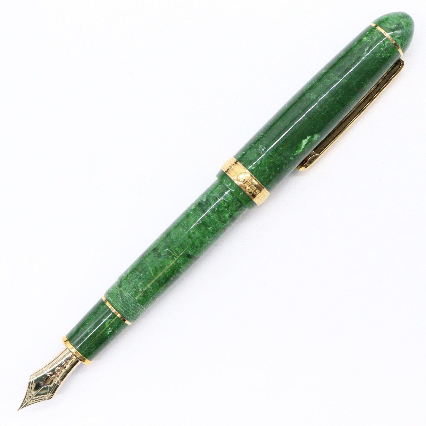 PLATINUM – #3776 Celluloid Fountain Pen with 14K Gold Nib – Jade - Buchan's Kerrisdale Stationery