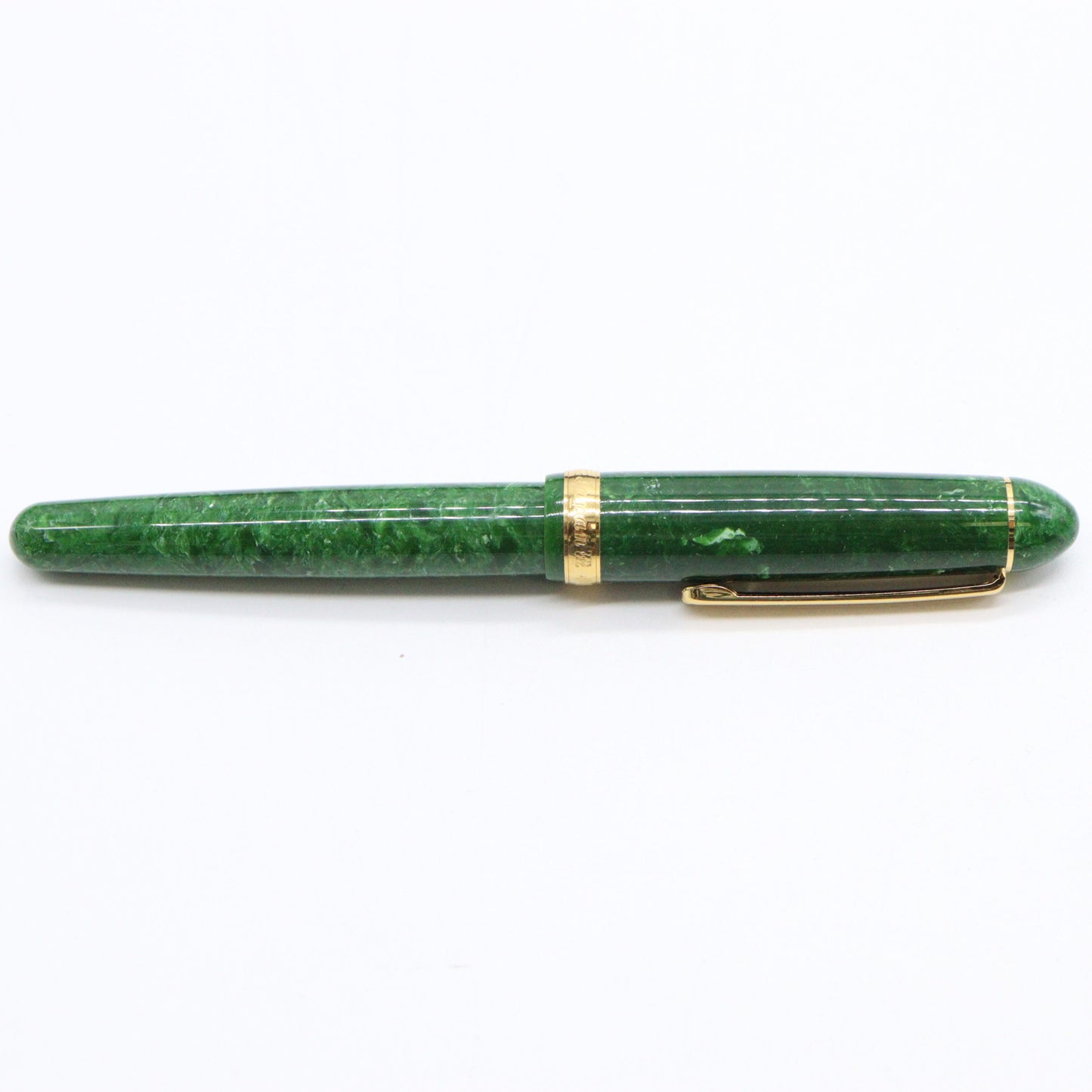 PLATINUM – #3776 Celluloid Fountain Pen with 14K Gold Nib – Jade - Buchan's Kerrisdale Stationery