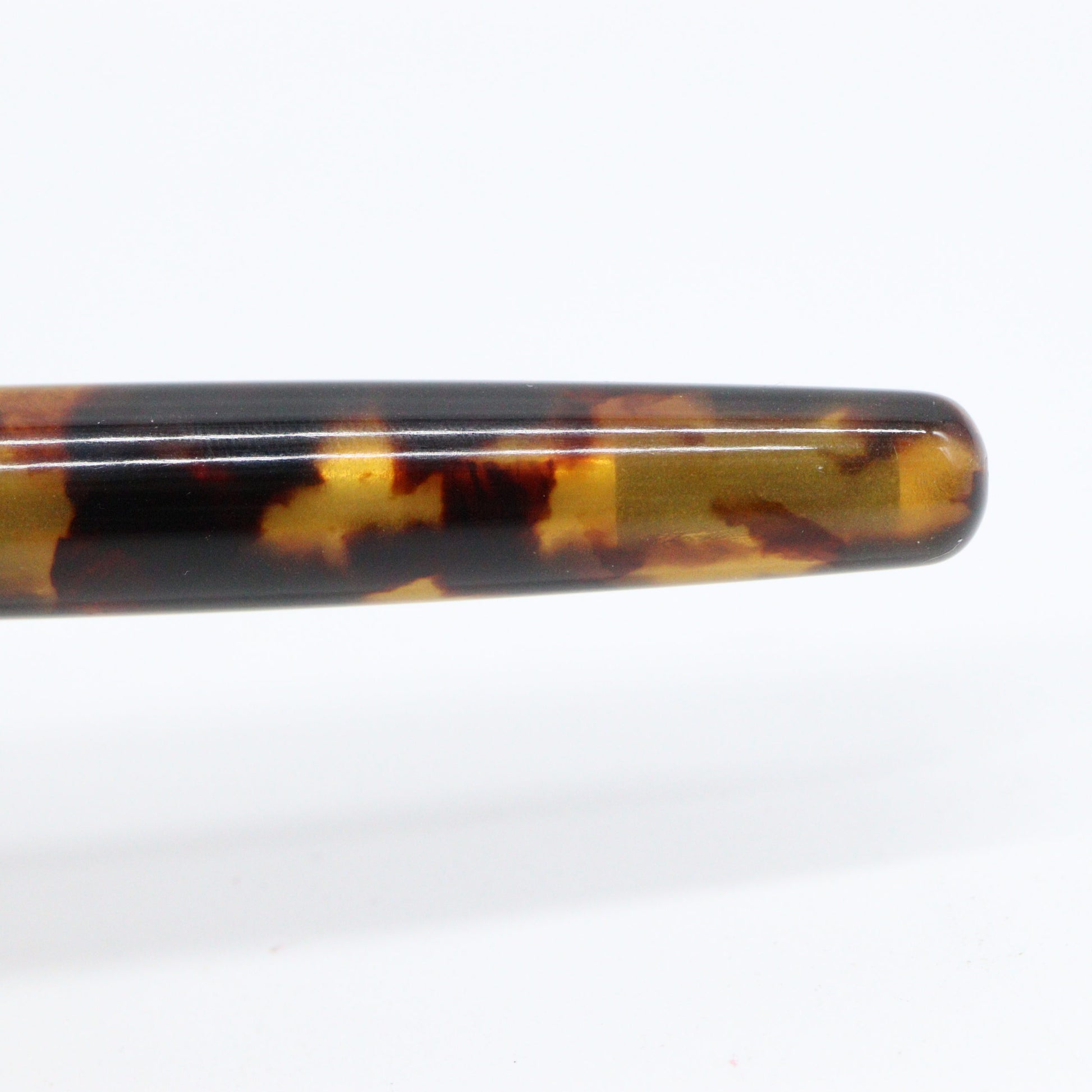 PLATINUM – #3776 Celluloid Fountain Pen 14K Gold – Tortoise - Buchan's Kerrisdale Stationery