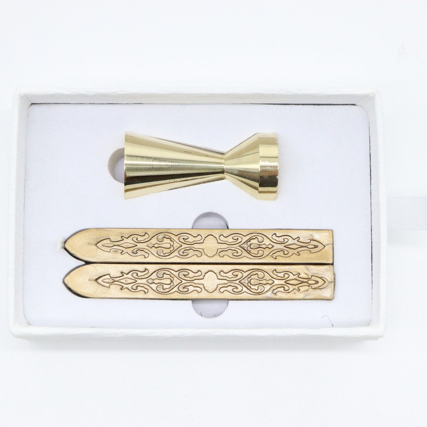 WRITTEN WORD - Brass Stamp with 2 Wax Sticks - Wax Seal Set 'Maidenhair Fern' - Buchan's Kerrisdale Stationery