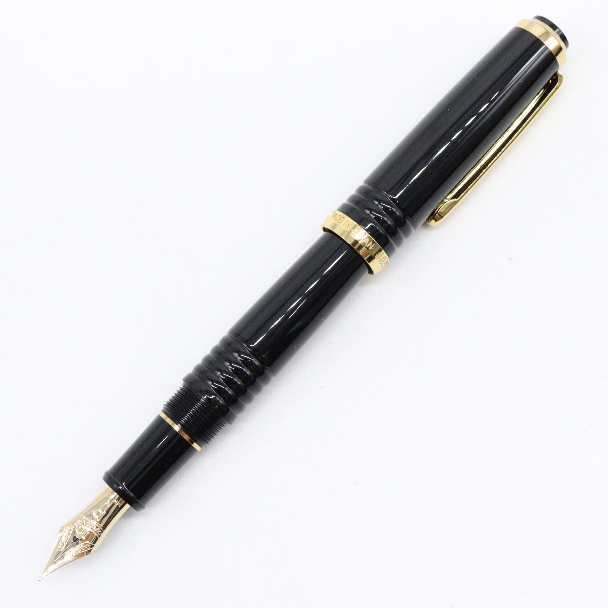 PLATINUM - #3776 Century Fountain Pen - 10th Anniversary Limited Edition - Buchan's Kerrisdale Stationery