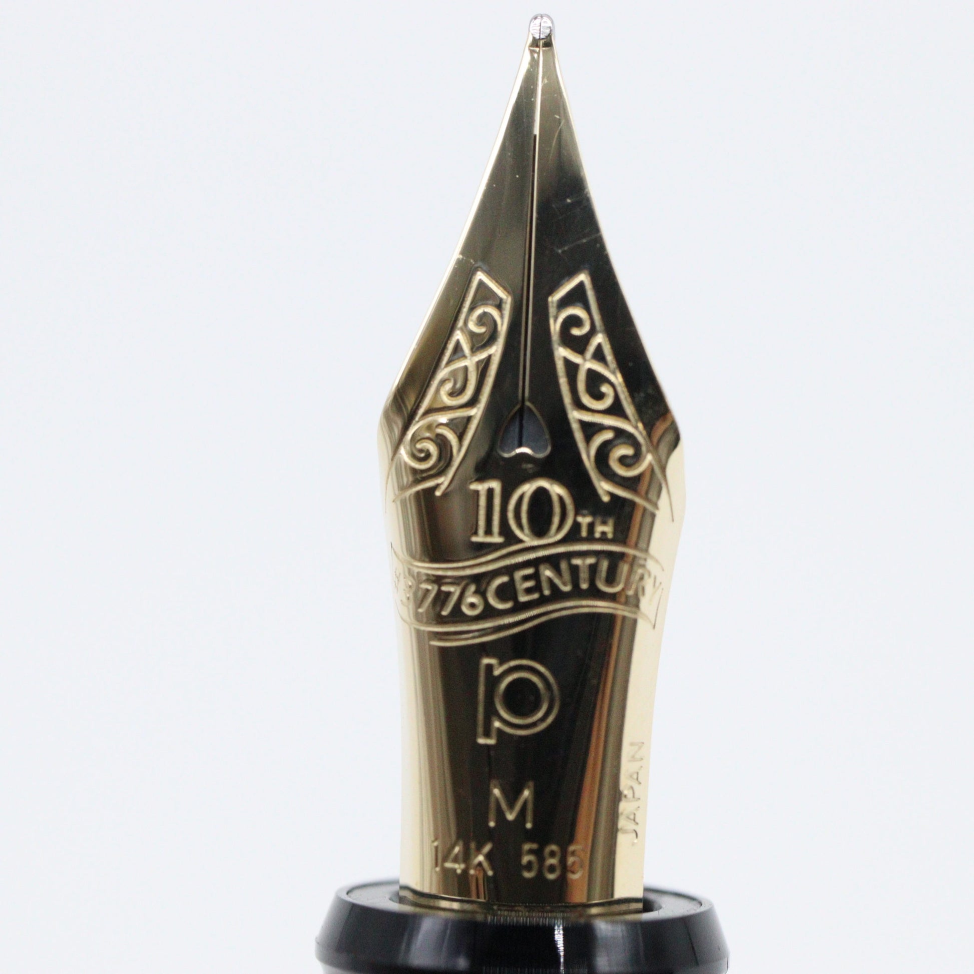 PLATINUM - #3776 Century Fountain Pen - 10th Anniversary Limited Edition - Buchan's Kerrisdale Stationery