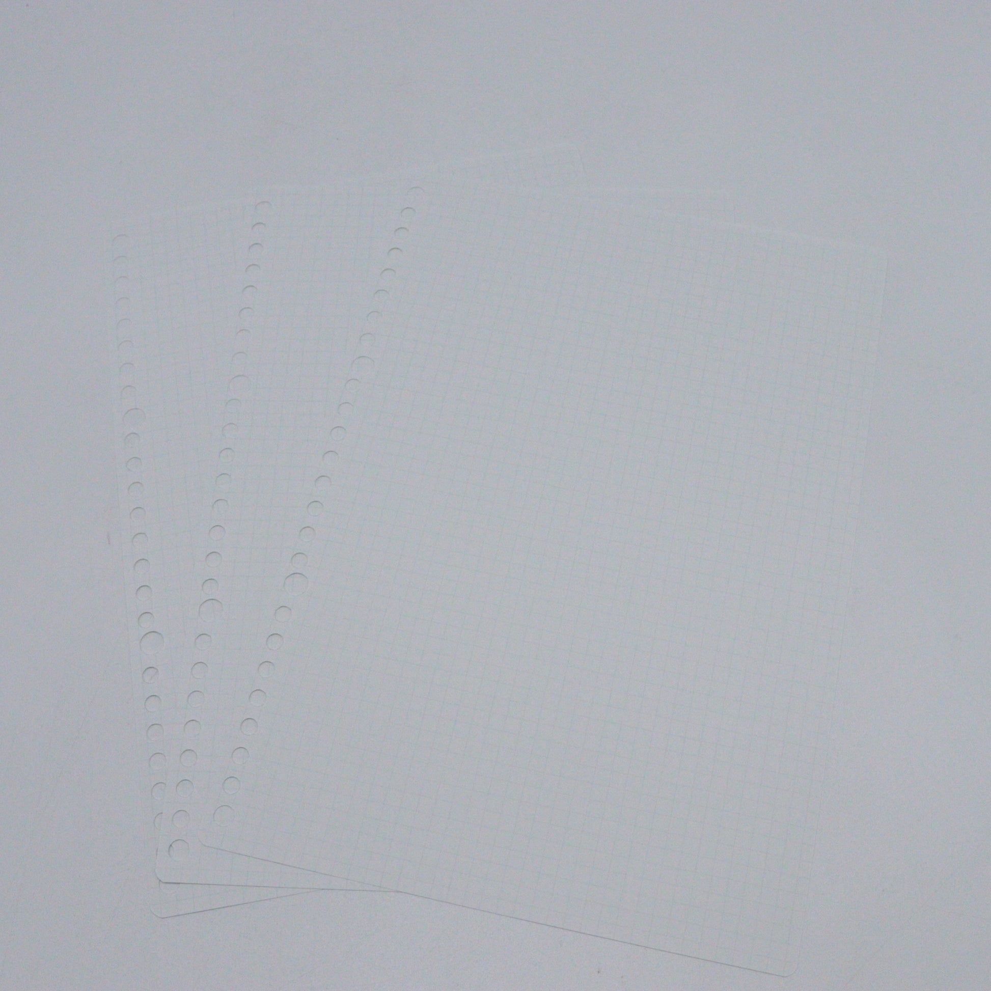 Maruman - B5 Grid Loose Leaf - 5mm, 26 Holes, 100 Sheets. - Buchan's Kerrisdale Stationery