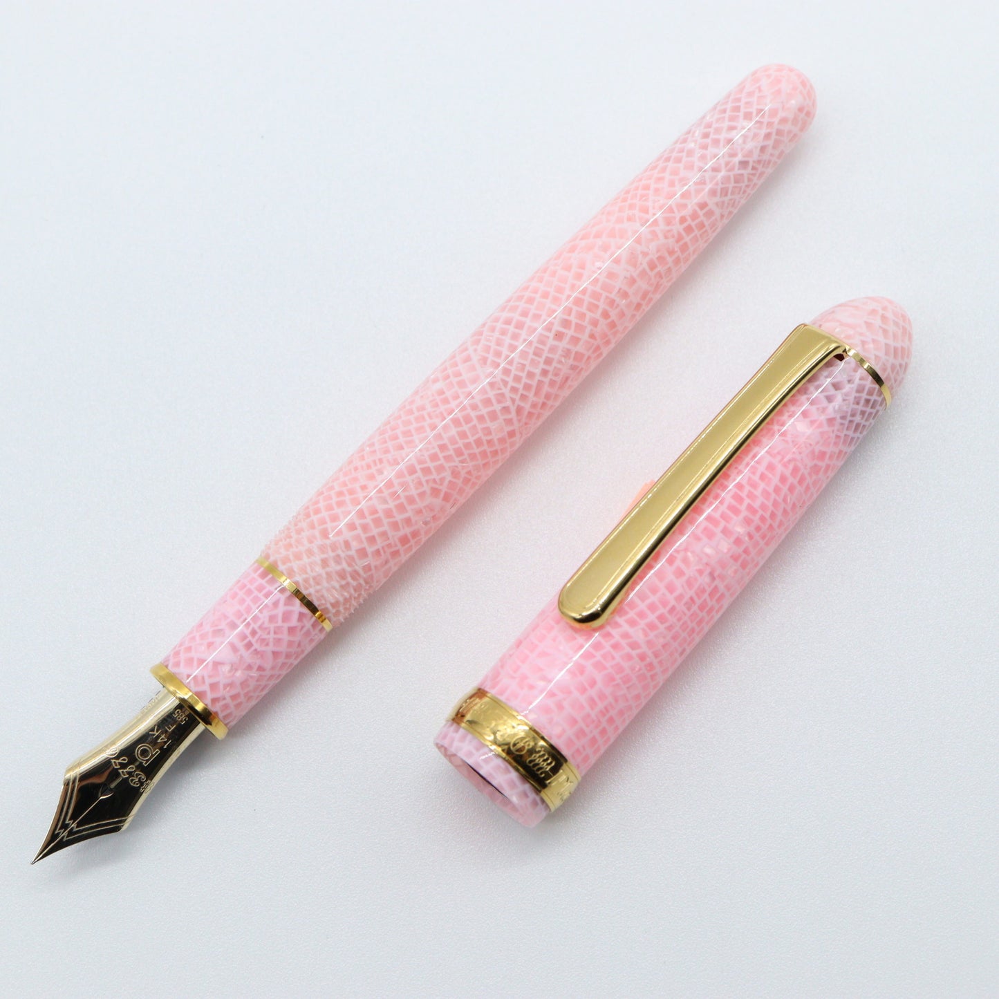 PLATINUM - #3776 Celluloid Fountain Pen - Sakura (Cherry Blossom) - Buchan's Kerrisdale Stationery