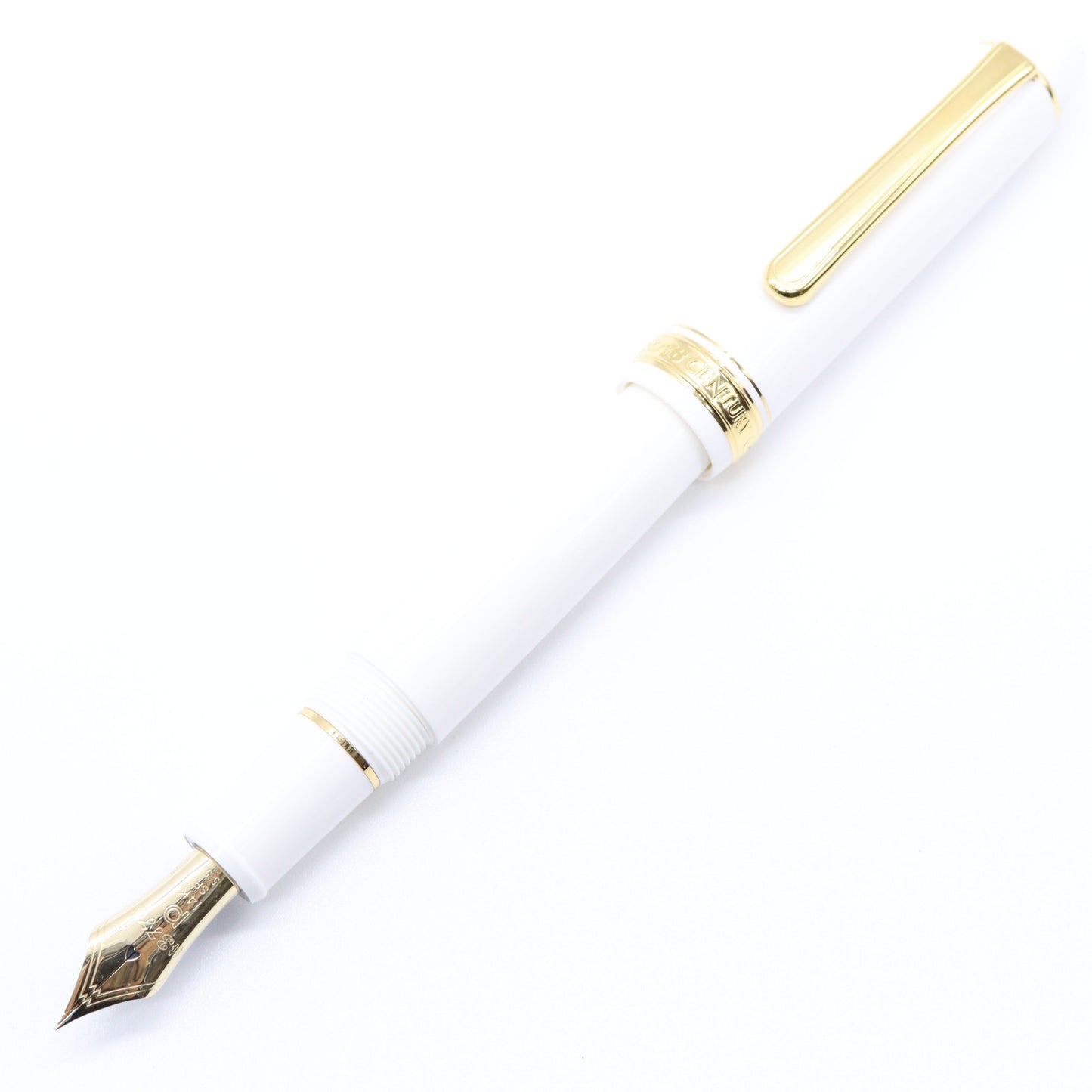 PLATINUM - #3776 Century Fountain Pen - Chenoceau White - Buchan's Kerrisdale Stationery