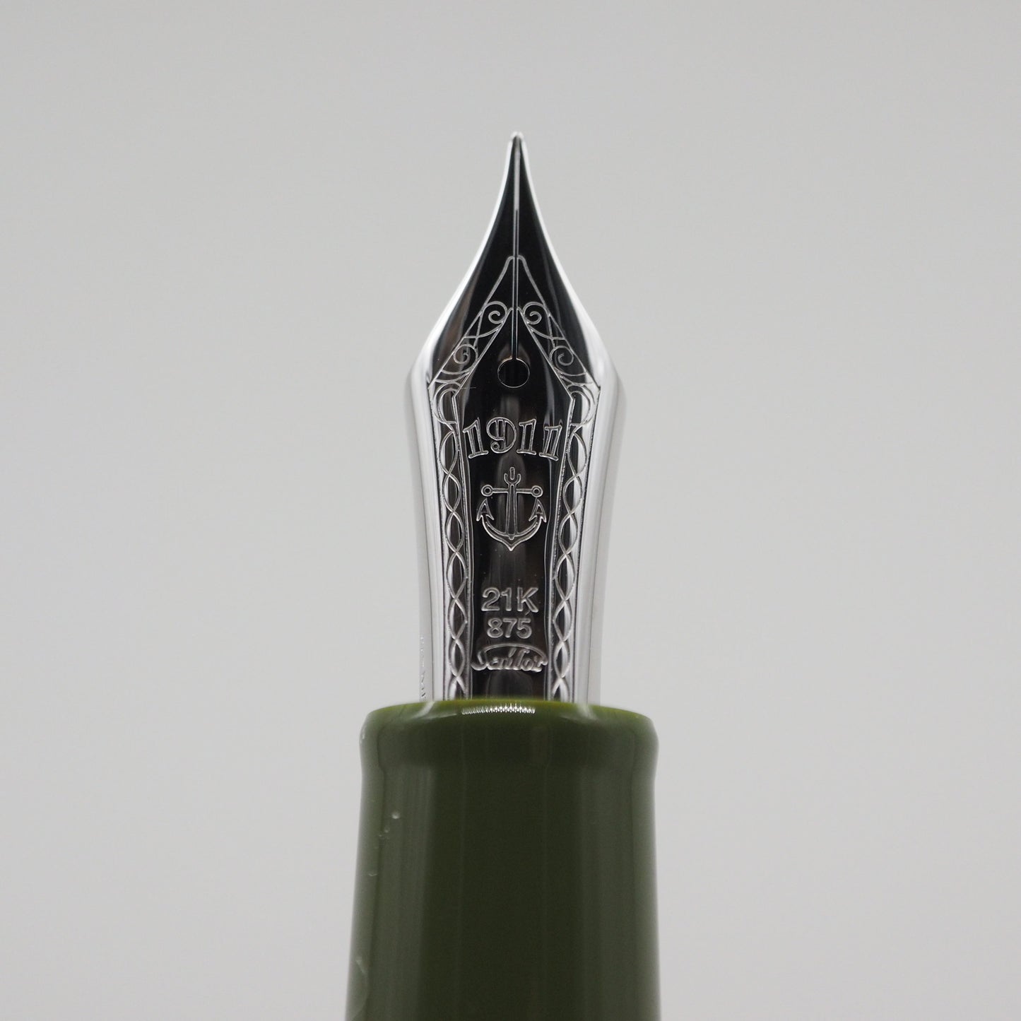 SAILOR PEN - 1911L RINGLESS "EPINARD" Fountain Pen - Buchan's Kerrisdale Stationery