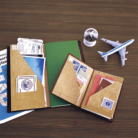 TRAVELER'S NOTEBOOK - 010 Kraft Paper Folder (PASSPORT SIZE) - Buchan's Kerrisdale Stationery
